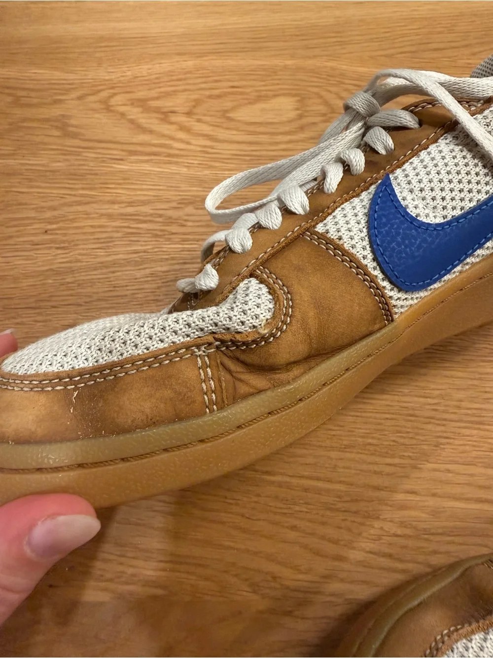 Nike Field General 82 Culture of Football Brown White Blue Sz 10